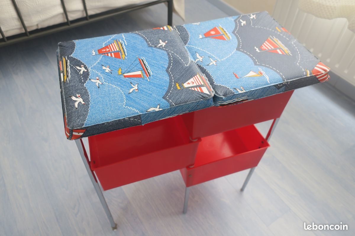 Table à langer VINTAGE pour poupon (image 1)