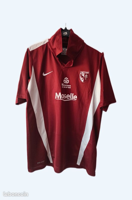 Maillot fc metz d'occasion - Vêtements