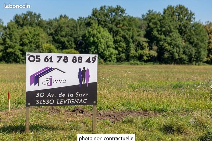 Terrain 574 m² Lasserre-Pradère