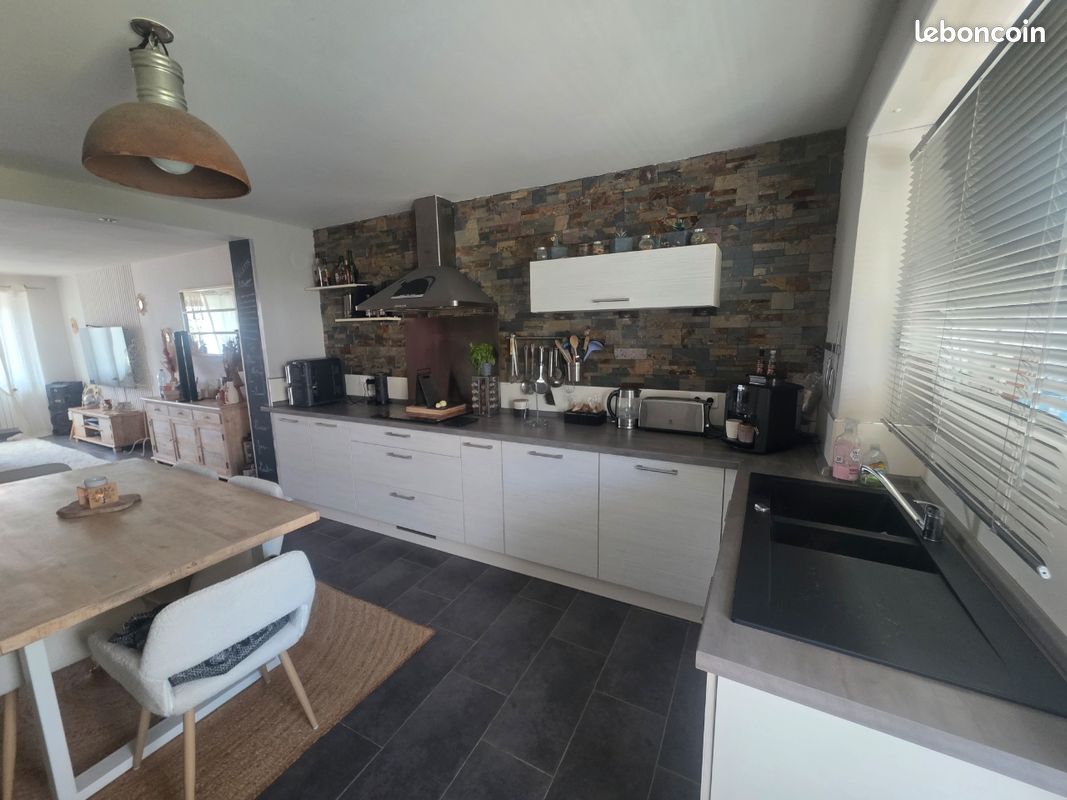 Maison 4 pièces 126 m² · à Bining · 126 m² · 169 000 €