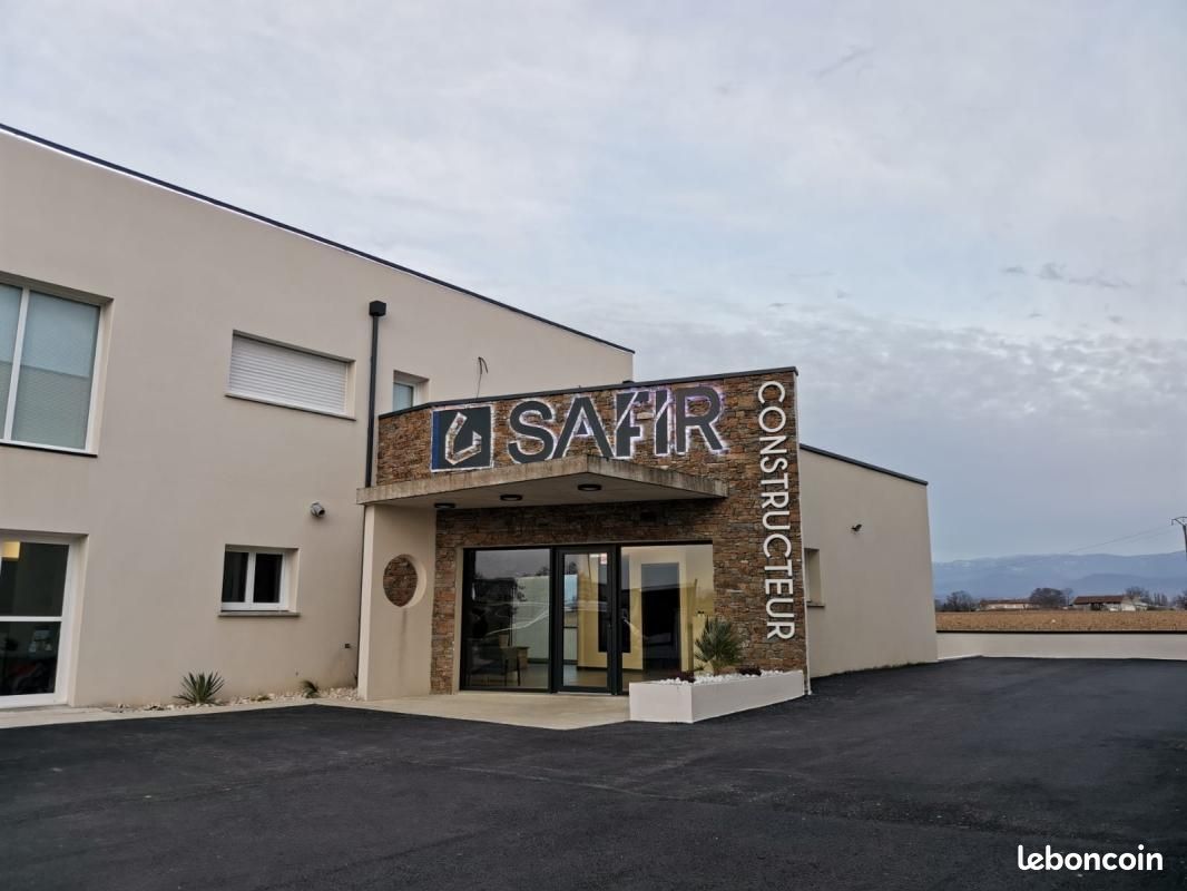 Terrain 597 m² Saint Donat Sur L Herbasse · à Saint-Donat-sur-l'Herbasse · 84 000 €