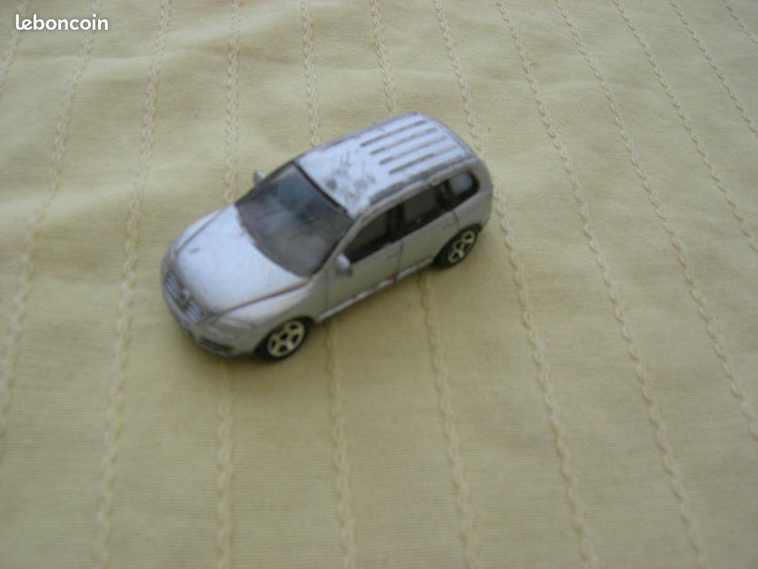 VW Touareg voiture miniature (image 1)