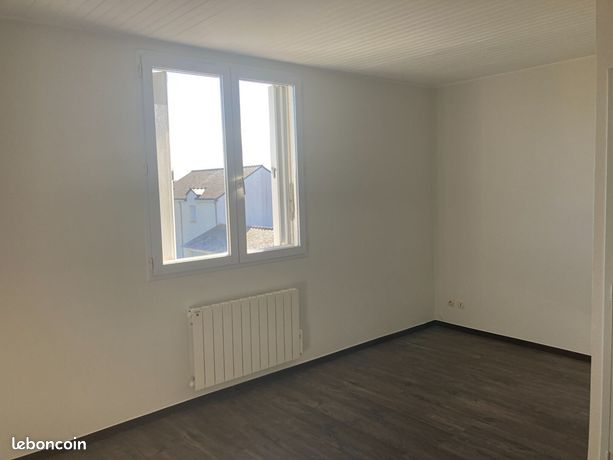 Studio 1 pièce 20 m²