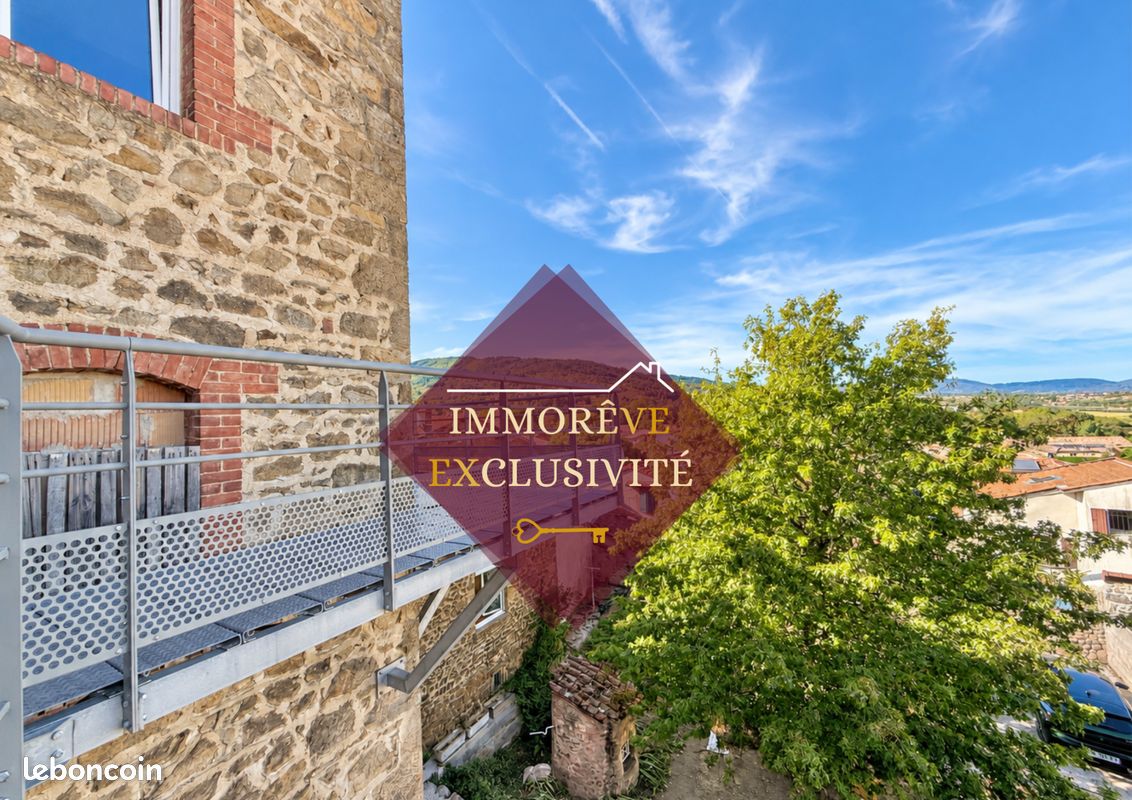 Appartement 6 pièces 174 m² · à Maclas · 174 m² · 220 000 €