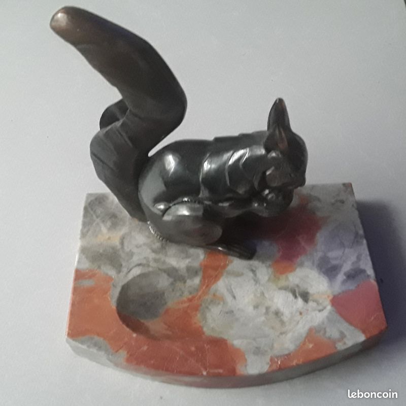Vide poche Ecureuil en marbre et metal (image 2)