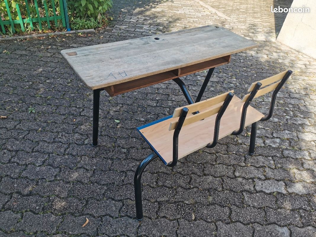 Table école (image 2)