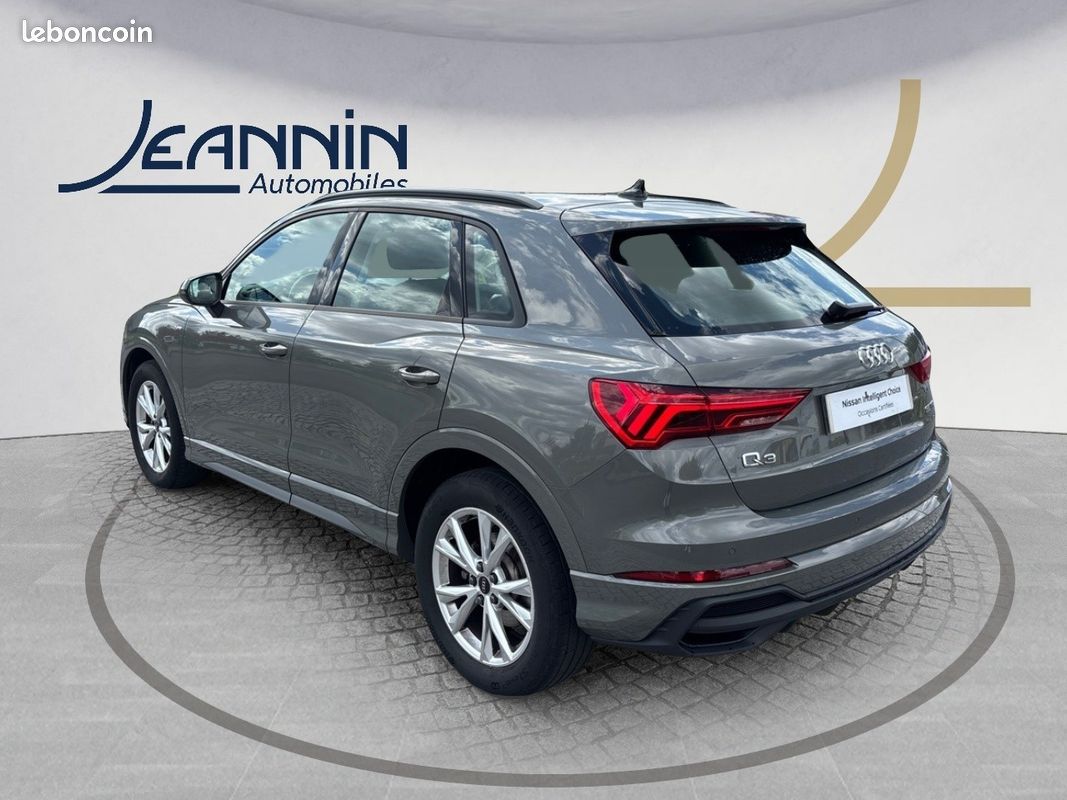 AUDI Q3 Sportback 35 TFSI 150 ch S tronic 7 S line (image 3)