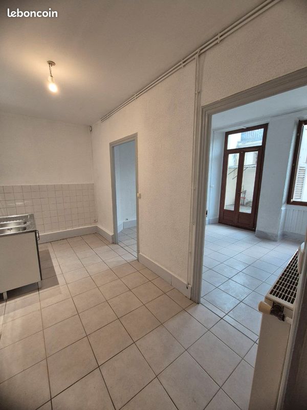 Appartement 2 pièces 42 m² · à Bourg-lès-Valence · 42 m² · 520 €/mois