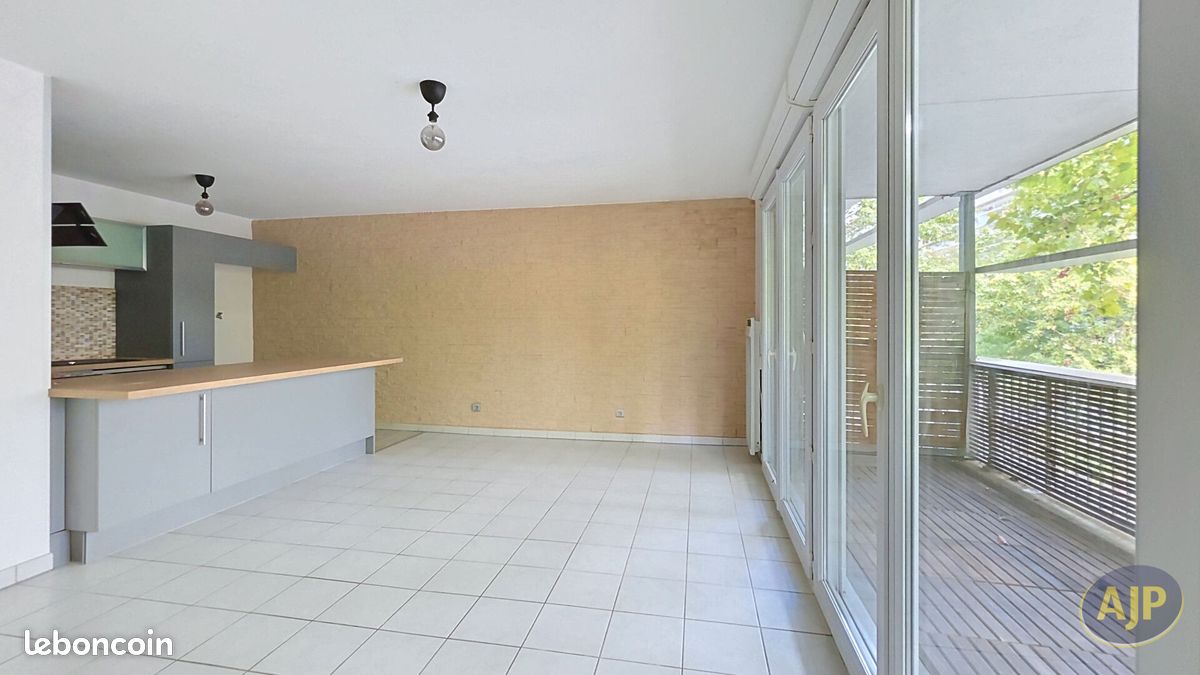 Appartement 2 pièces 46 m² · à Bordeaux · 46 m² · 146 000 €