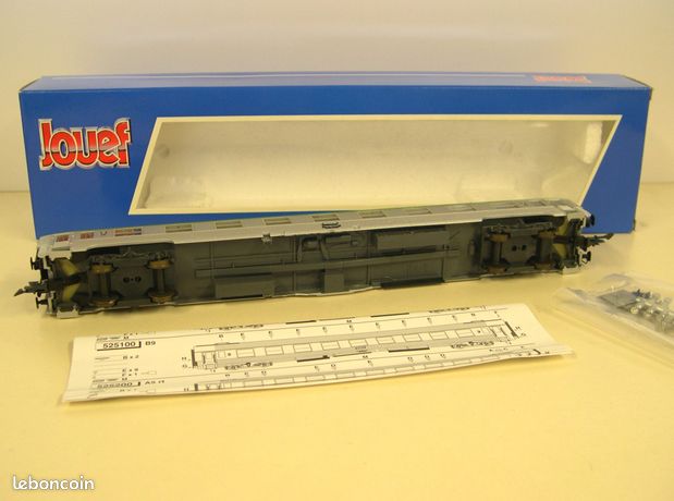 Jouef : voiture B¹⁰ SNCF type DEV Inox réf. 525000