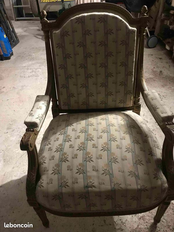 Fauteuil ancien (image 1)