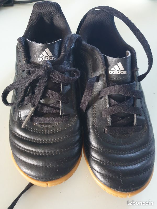 Chaussures adidas (image 1)