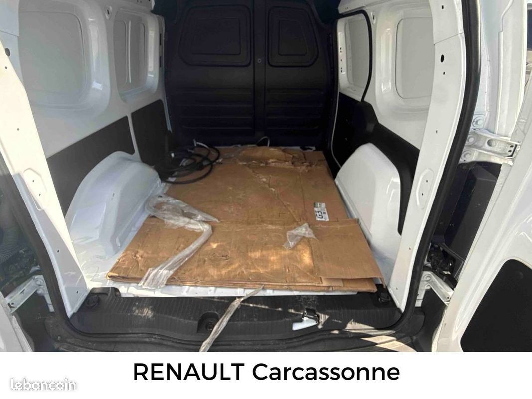 Renault kangoo van e-tech el fg tole l1 ac11 gsr2 advance (image 15)