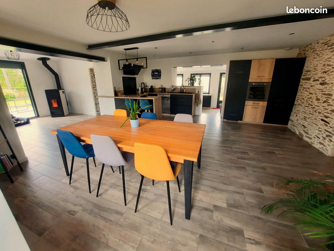 Maison 6 pièces 153 m² · à Carquefou · 153 m² · 420 000 €