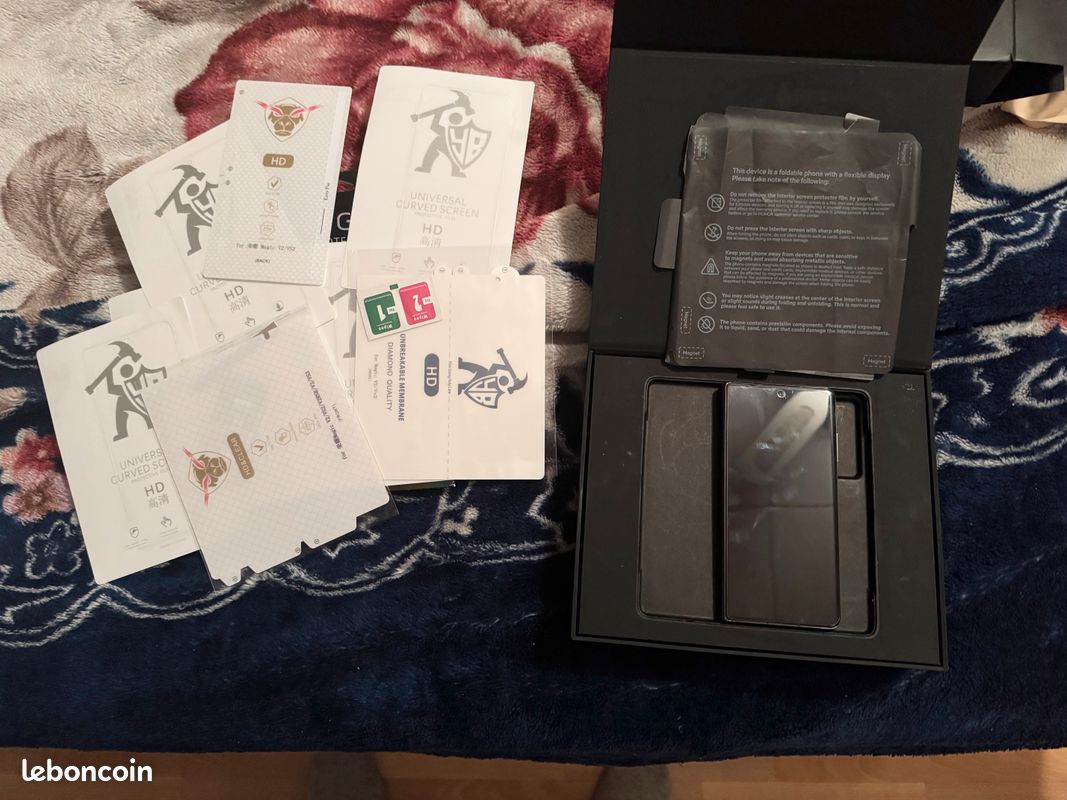 HONOR magic v2 (image 11)