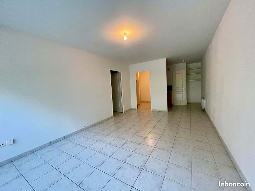Appartement 2 pièces 47 m² · à Hénin-Beaumont · 47 m² · 580 €/mois