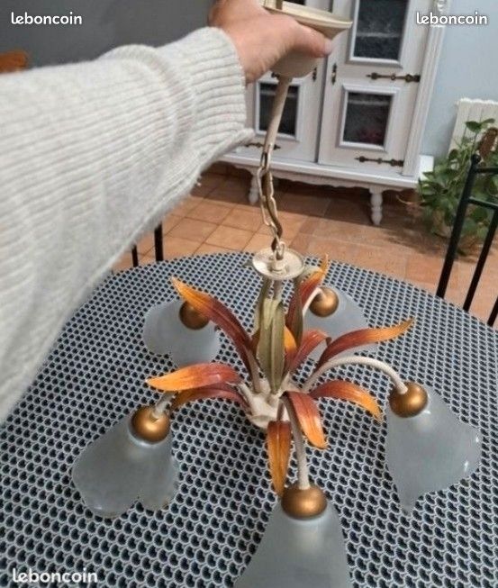 Lustre (image 2)