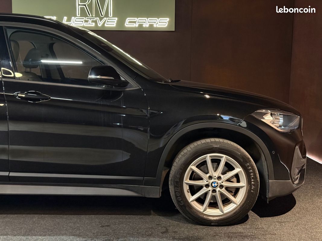 BMW X1 sDrive 18i Business Steptronic 1ère Main / Caméra (image 13)