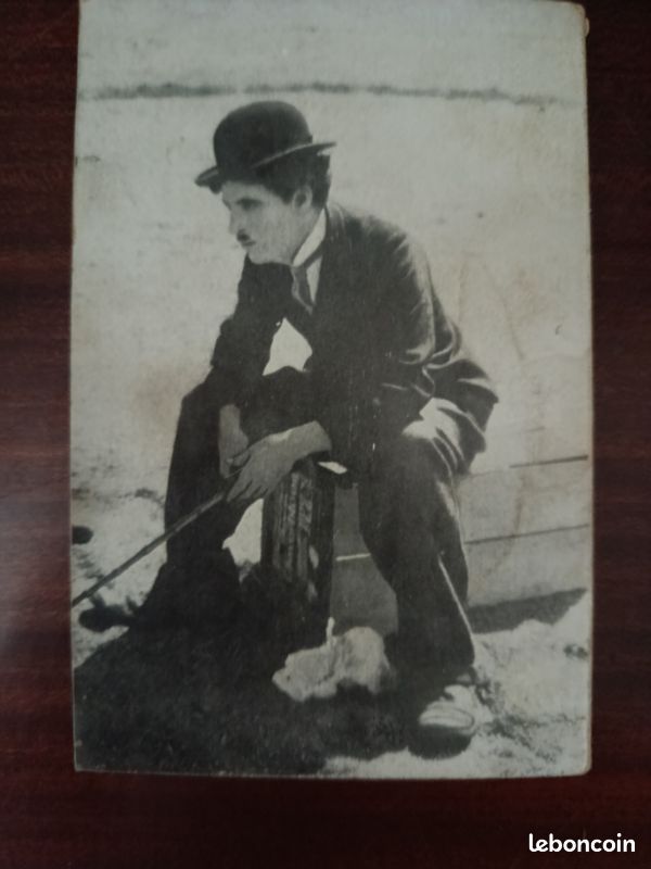 1 livre : "Charlot et la fabulation chaplinesque" de Jean Mitry (image 2)