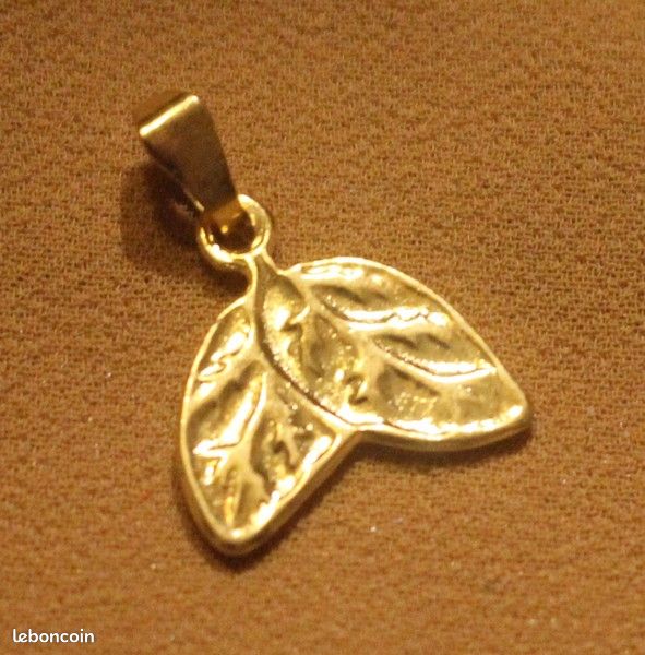 #Pendentif doré 2 feuilles NEUF (image 1)