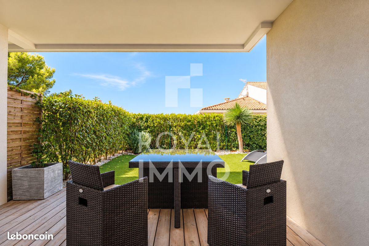 Appartement 2 pièces 39 m² · à Sanary-sur-Mer · 39 m² · 330 000 €