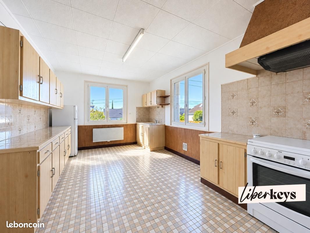 Maison 6 pièces 130 m² · à Mettray · 130 m² · 250 000 €