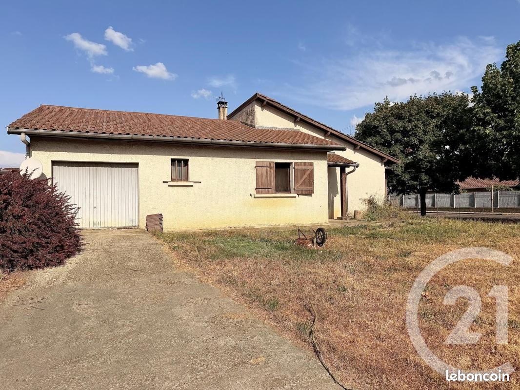 Maison 5 pièces 106 m² · à Les Abrets en Dauphiné · 106 m² · 169 000 €