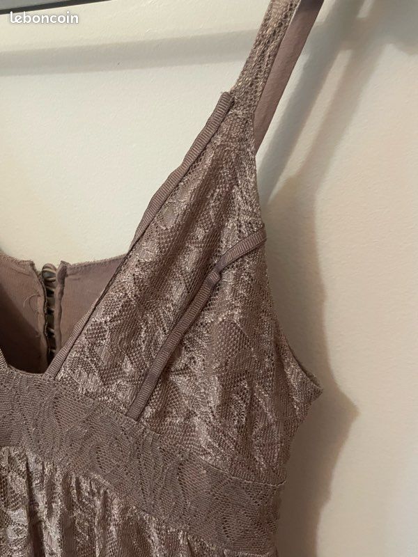 Robe (image 3)