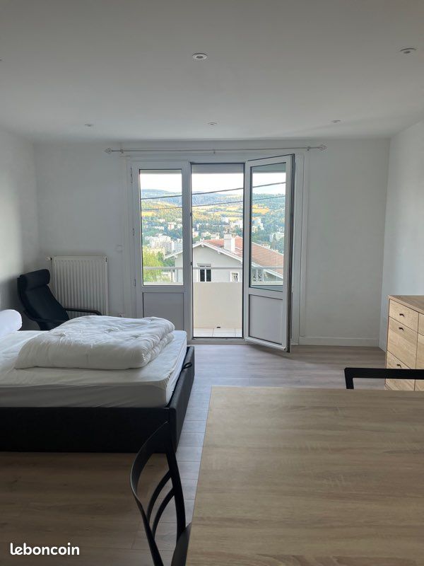 Appartement 1 pièce 37 m² · à Saint-Étienne · 37 m² · 550 €