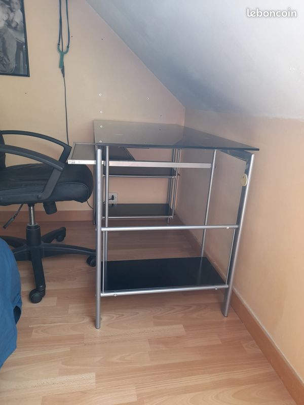 Bureau métal et plateau en verre (image 2)