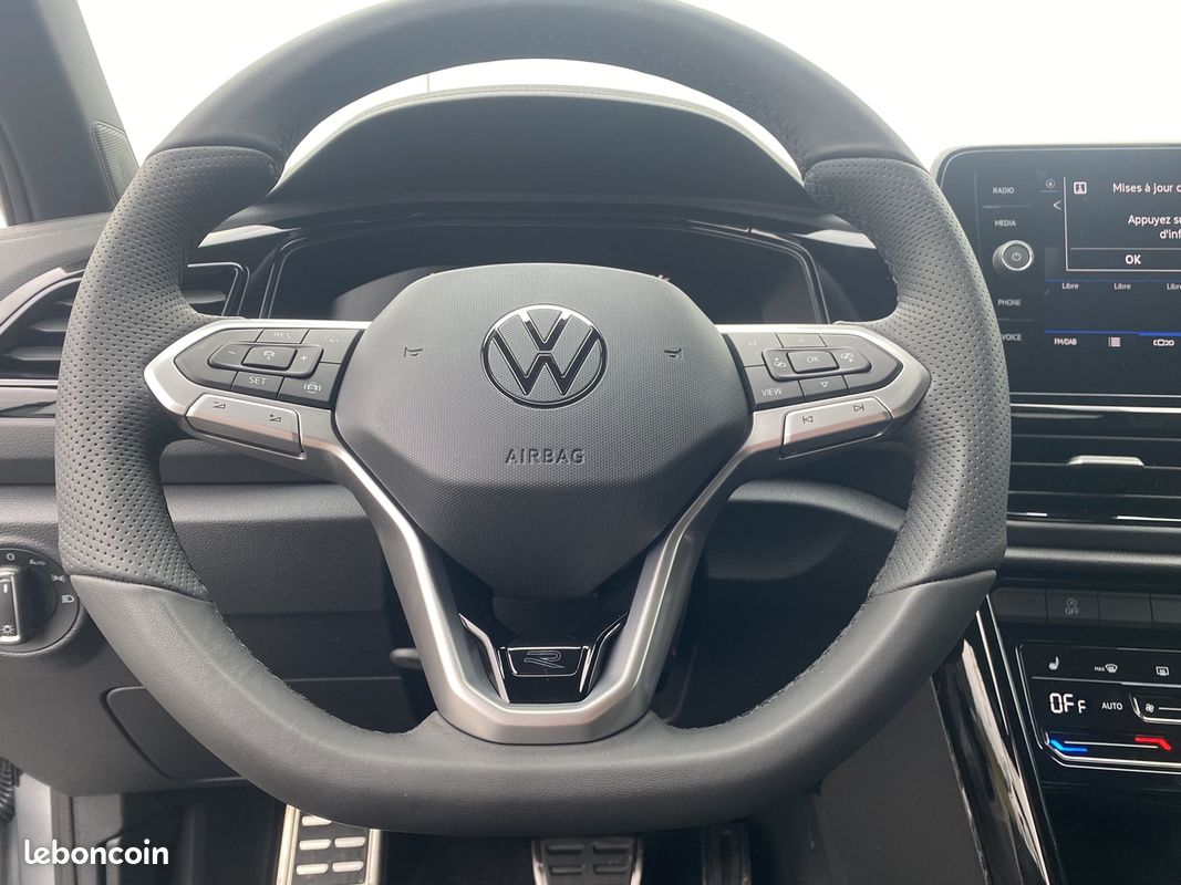 Volkswagen T-ROC 2.0 TDI 150CH R-LINE DSG7 (image 15)