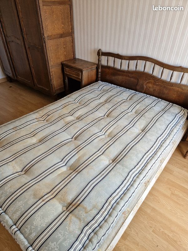 Chambre a couché complète bois massif (image 1)