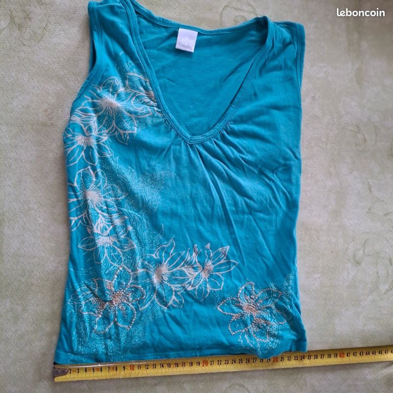 Lot De 4 T-shirts Femme Taille 38/40 - Occasion En Très Bon état, Multicolore