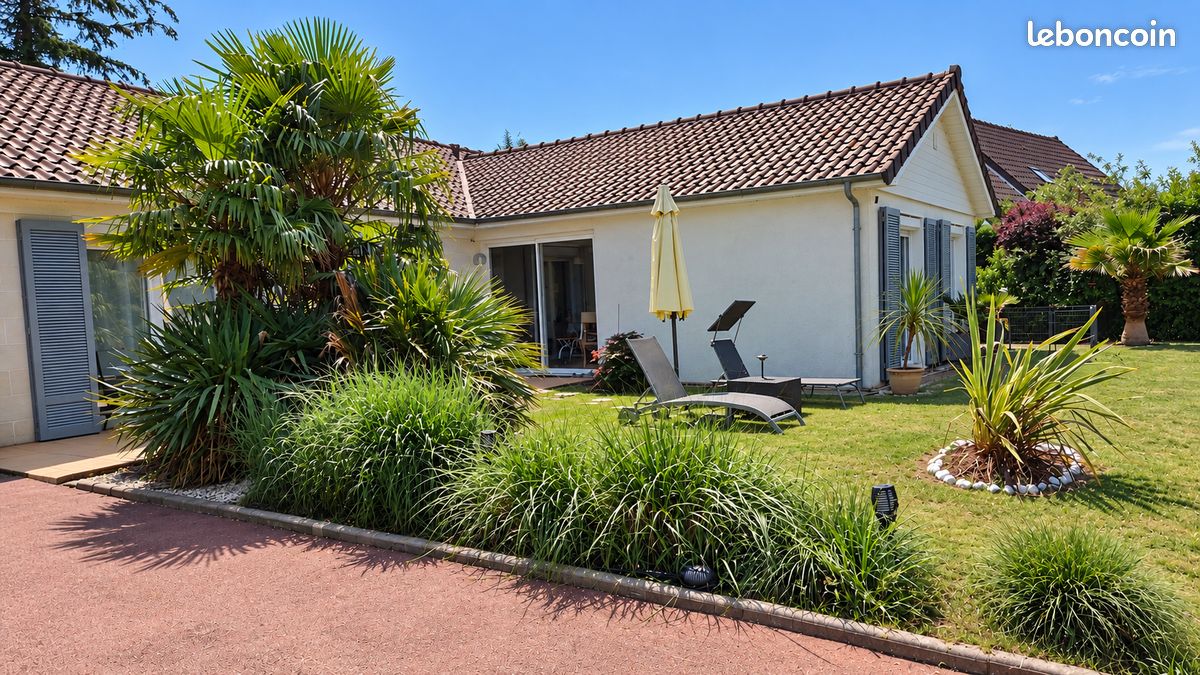 Maison 7 pièces 151 m² · à Santeny · 151 m² · 525 000 €