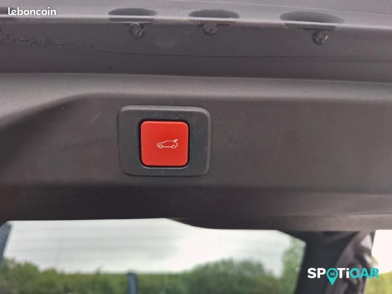Peugeot 3008 1.2 Hybrid 145ch GT e-DCS6 (image 22)