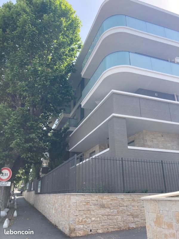 Appartement 2 pièces 43 m² · à Mougins · 43 m² · 885 €