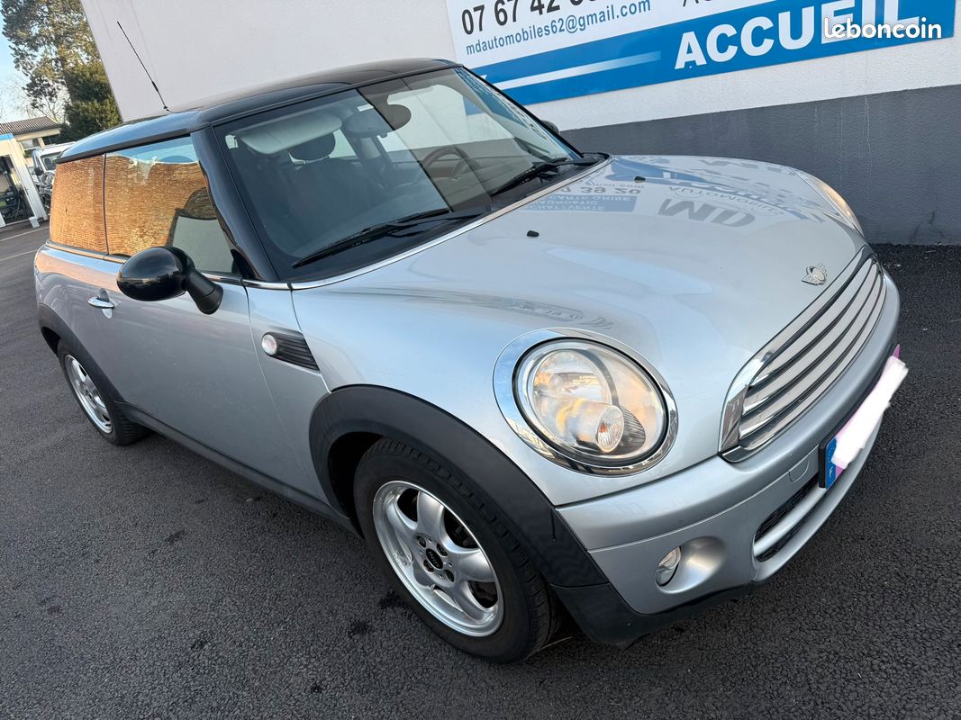 MINI Cooper D 1.6 110 CV (image 1)