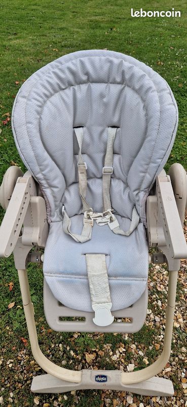 Chaise haute Chicco blanche (image 4)