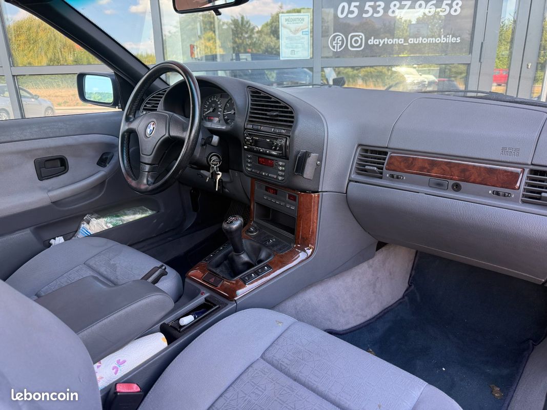 BMW 3 Cabriolet 320i (image 12)
