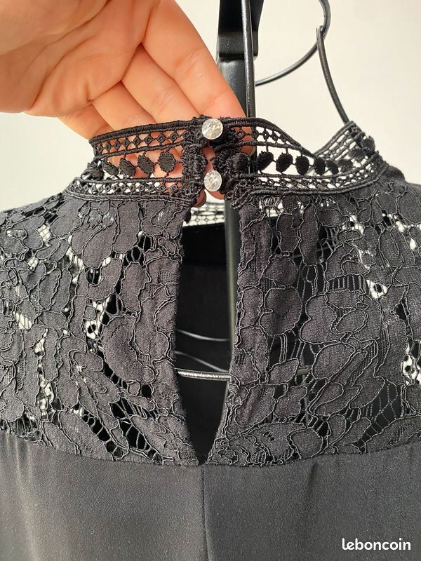 Robe Fourreau Courte Zara Noire, Molleton, Inscription, Taille S (36/38)