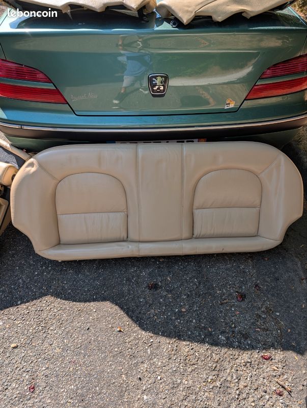 Intérieur cuir beige Peugeot 406 (image 1)