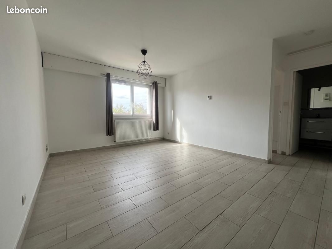 Appartement 1 pièce 35 m² · à Saint-Max · 35 m² · 70 000 €
