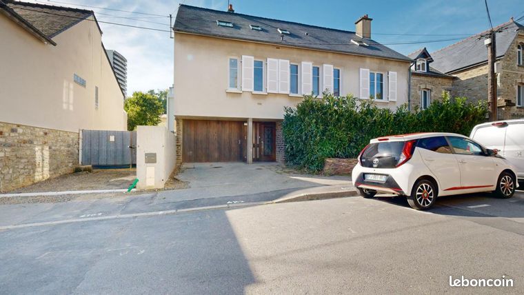 Maison 7 pièces 275 m² — 14