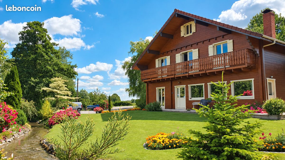 Maison 9 pièces 220 m² · à Bainghen · 220 m² · 479 900 €