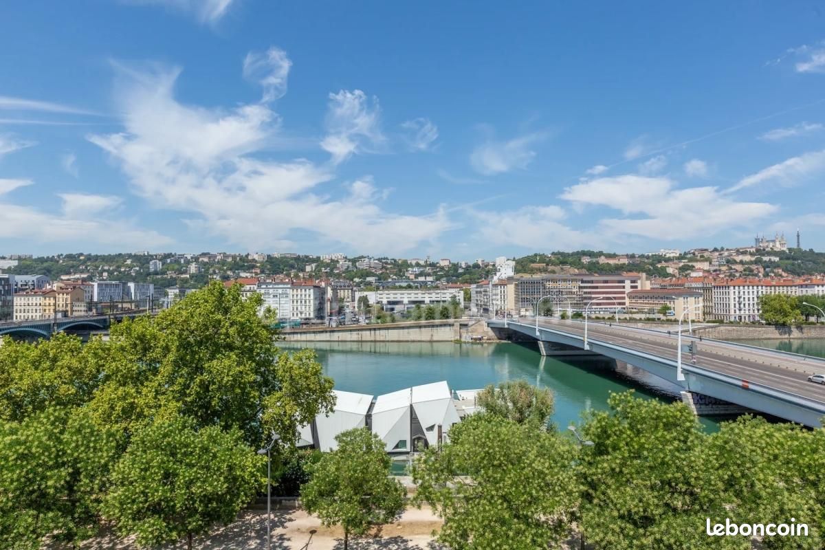Appartement 7 pièces 180 m² · à Lyon · 180 m² · 1 050 000 €