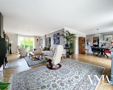 Maison 625 000 € - 180 m²