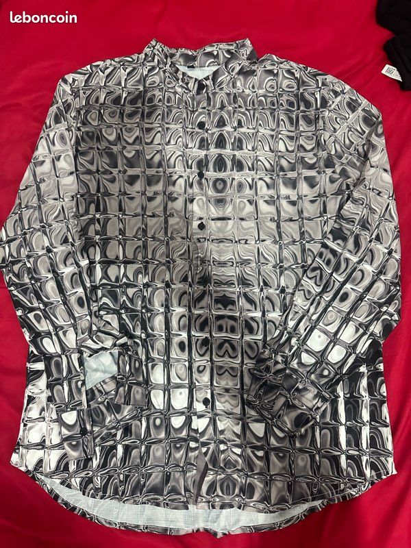 Chemise homme taille M- motifs noirs et gris (image 1)