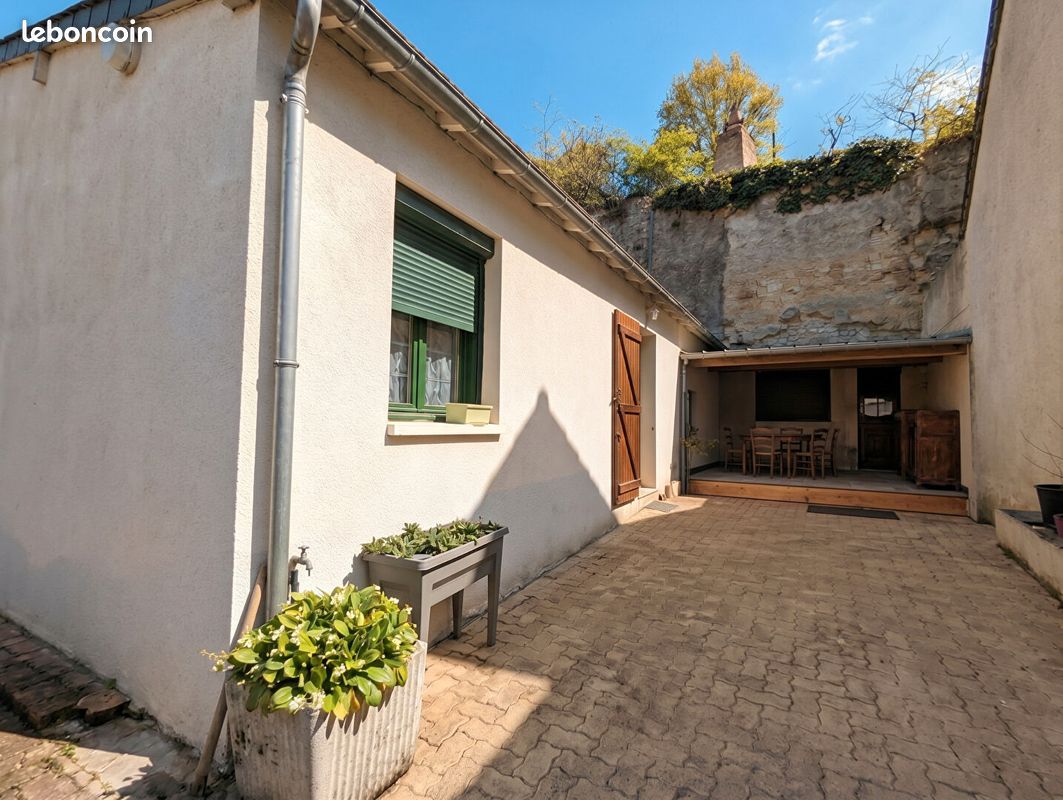 Maison 2 pièces 40 m² · à Chisseaux · 40 m² · 74 000 €