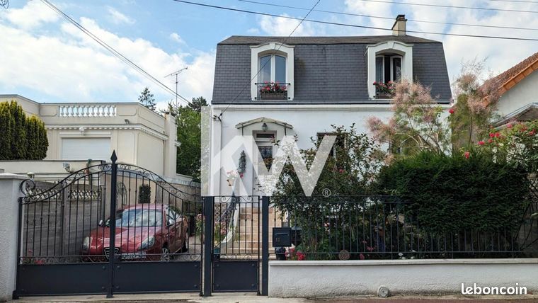Maison 5 pièces 130 m²