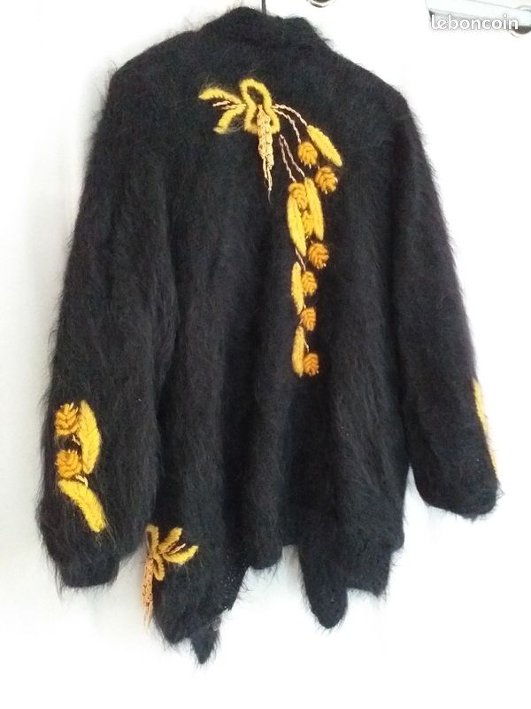 Vend la moitié de ma garde-robe à prix mini et une affaire de 50 escarpins a bas prix cause déménage (image 5)